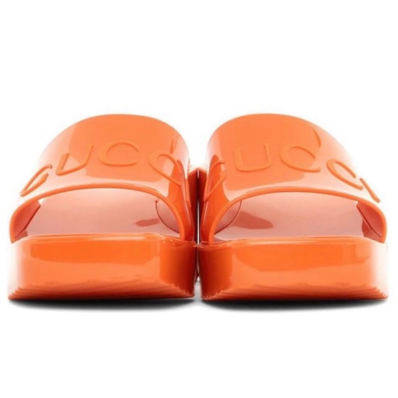 Authentic Gucci Sandals - Picture 4 of 16